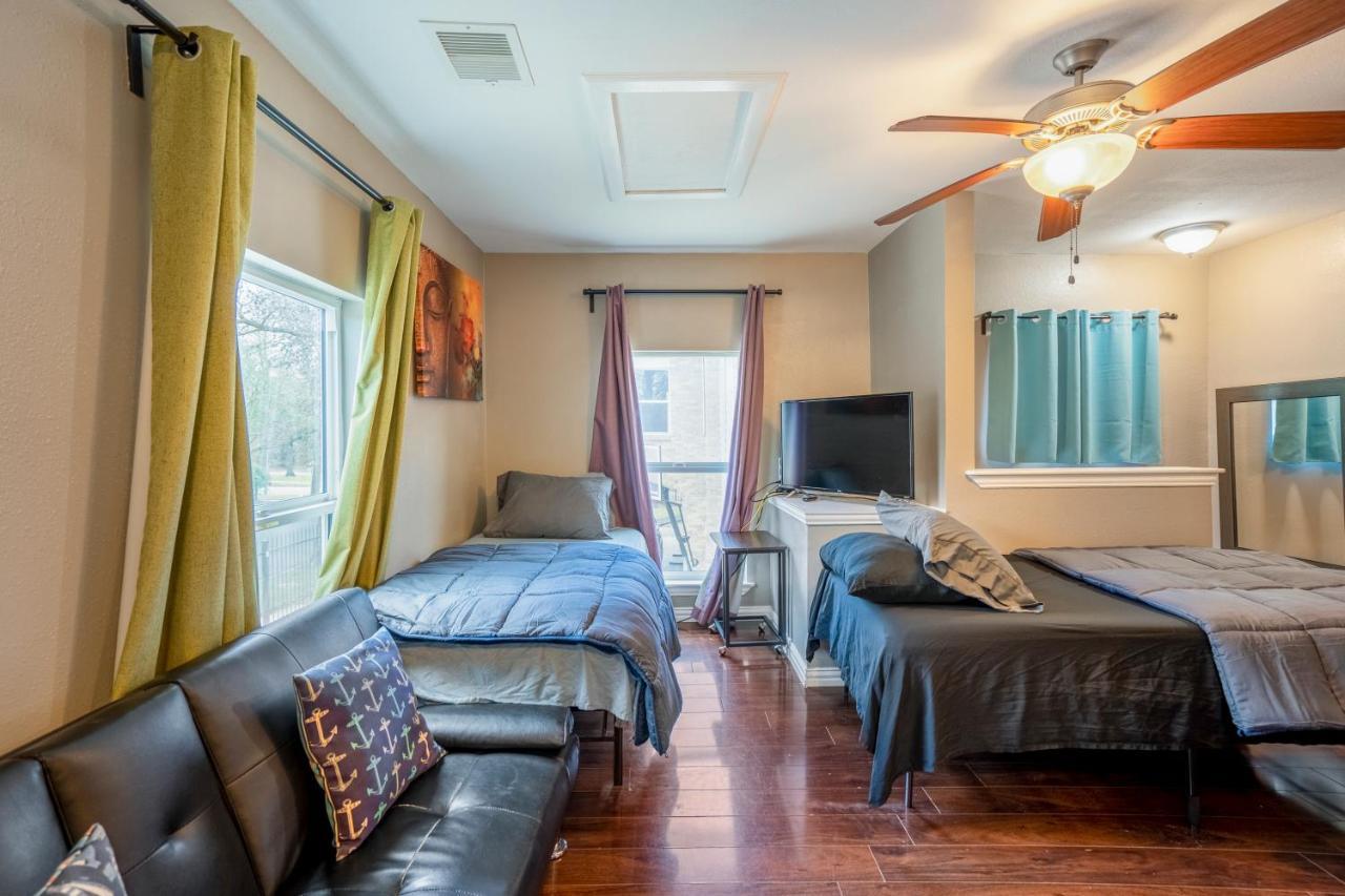 East Downtown Bungalow Хьюстон Экстерьер фото